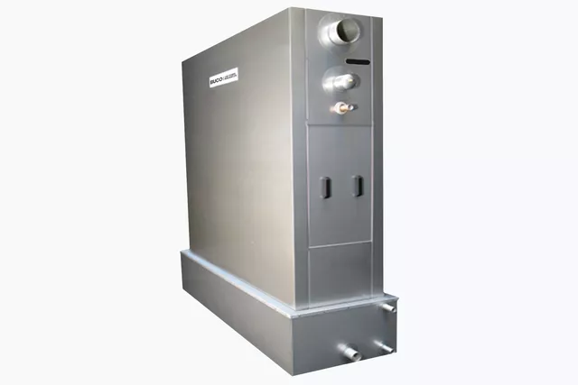 The image shows a Baudelot ice water cooler operating in direct expansion mode, equipped with an integrated water collection tank. The image shows a Baudelot ice water cooler operating in direct expansion mode, equipped with an integrated water collection tank.